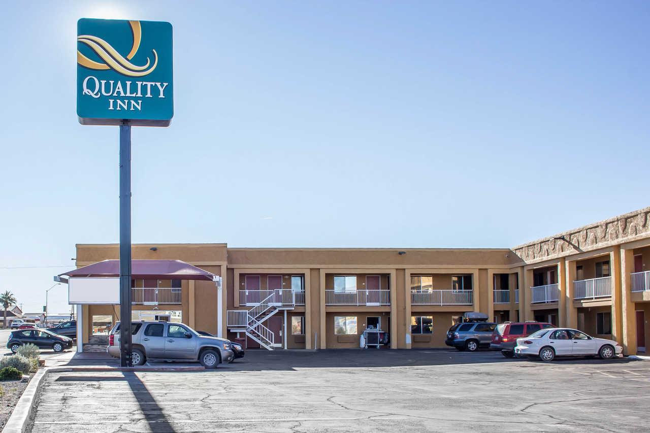 Quality Inn Паркър Екстериор снимка