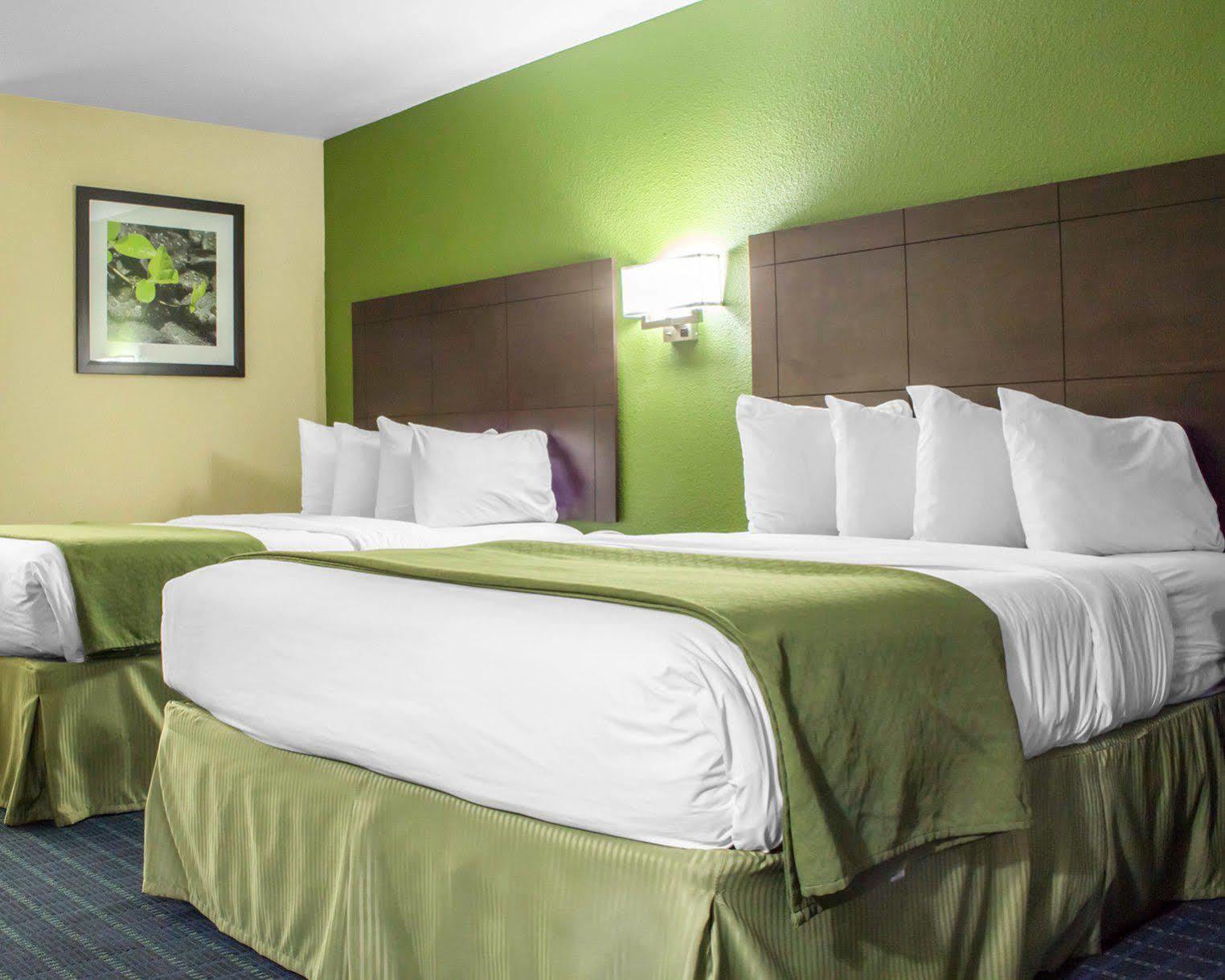 Quality Inn Паркър Екстериор снимка